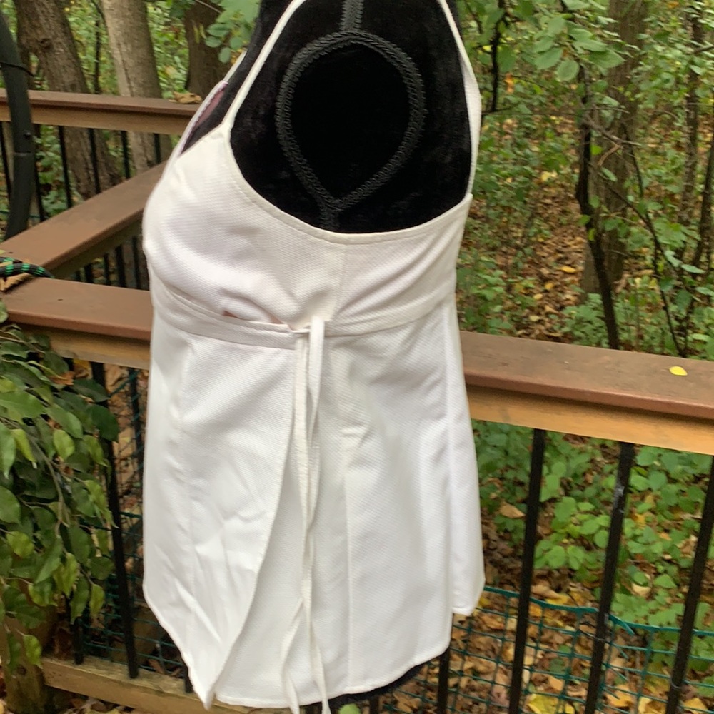 Trunks Wrap White Top - Picture 3 of 8